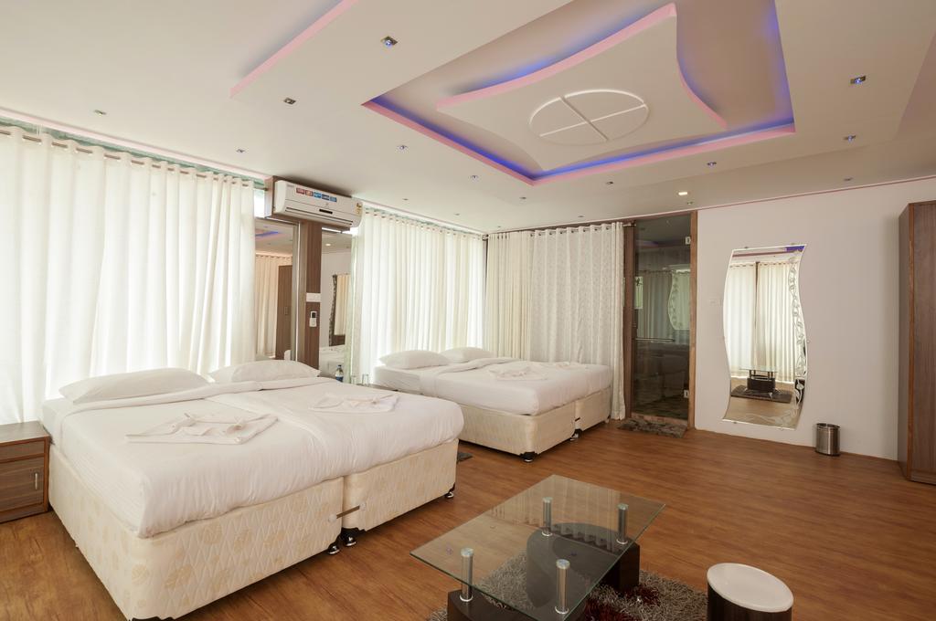 Boomerang Resort Mandrem Room photo